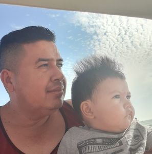 Meet your Posher, Efren